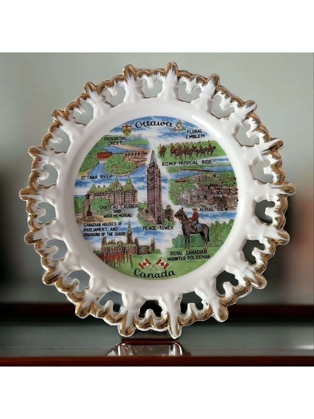 VTG - Ottawa Commemorative Souvenir Decorative Plate - Wall Hanging Decor Piece